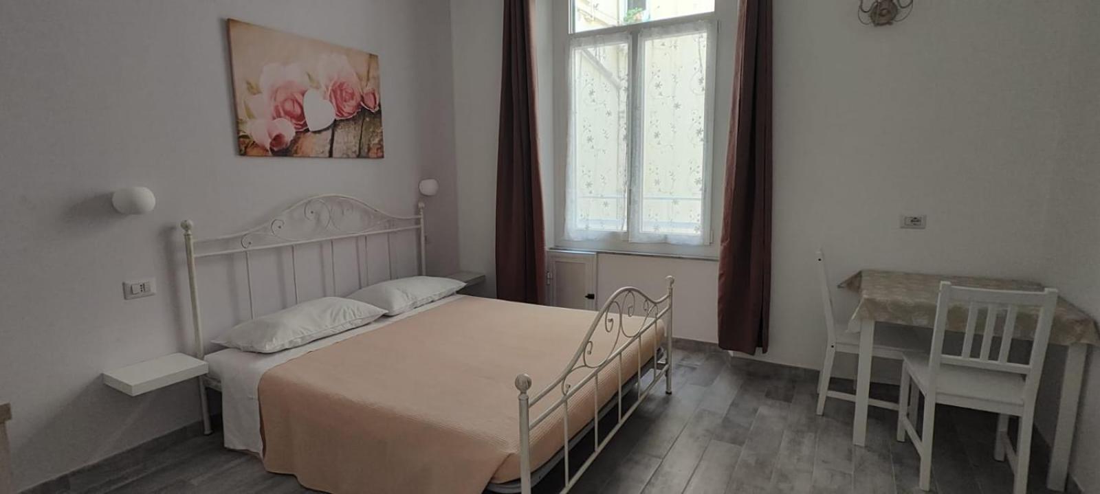 Le Quattro Stagioni Bed & Breakfast Genoa Ngoại thất bức ảnh