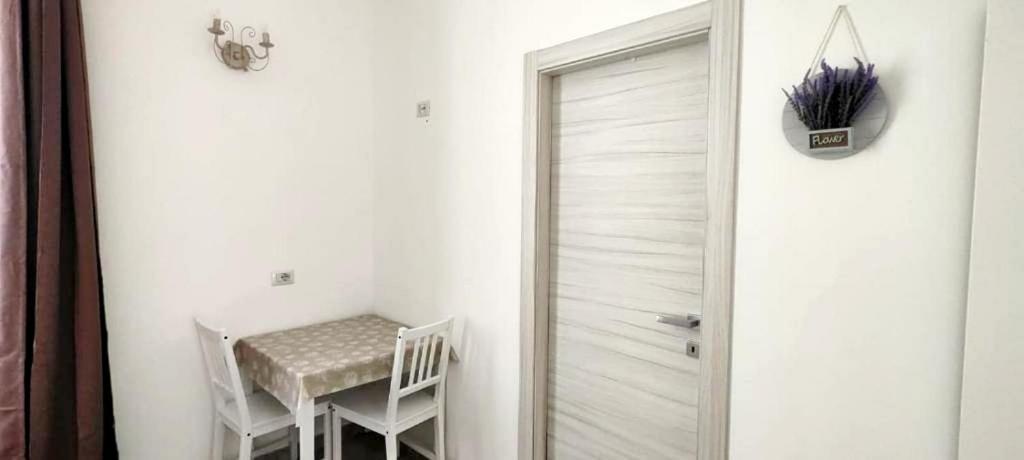 Le Quattro Stagioni Bed & Breakfast Genoa Ngoại thất bức ảnh